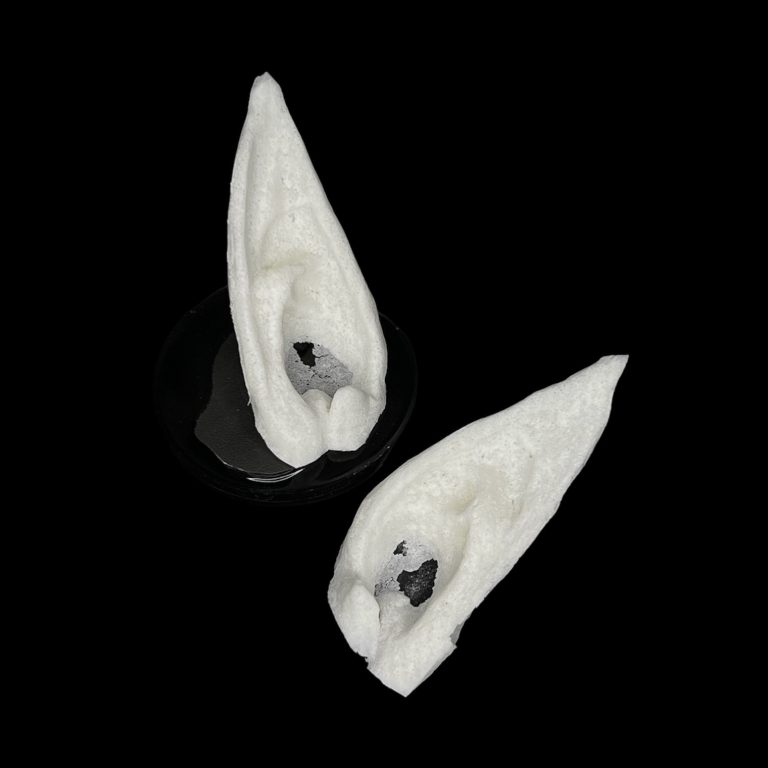 OPP2 Orejas Planas Puntudas (Para Pegar)